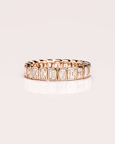Demi - Emerald - Zen Moissanite