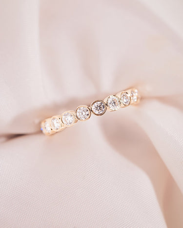 Demi - Round - Zen Moissanite