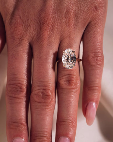 Jasmine - Oval Lab - Diamond - Zen Moissanite
