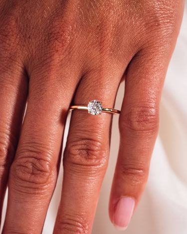 Lena - Zen Moissanite