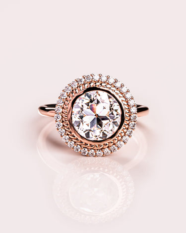 Ready to Ship - Eleana - Round - Zen Moissanite