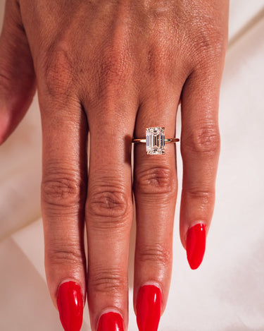 Ready to Ship - Harley - Emerald - Zen Moissanite