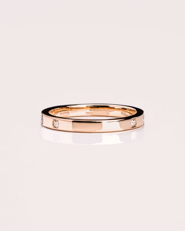 Ready to Ship - Taylor Band - Zen Moissanite