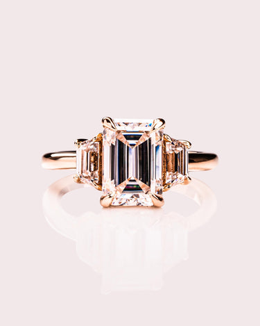 Rhonda - Emerald & Trapezoid - Zen Moissanite