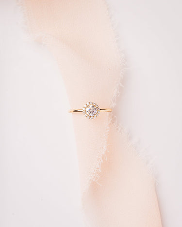Stella - Zen Moissanite