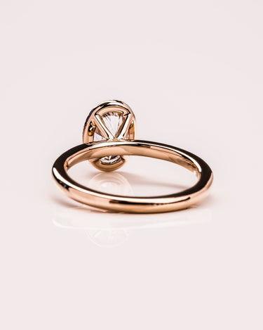 Emily - Oval - Zen Moissanite