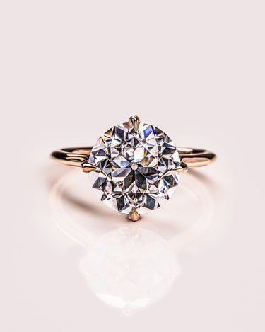 Florence - Round - Zen Moissanite