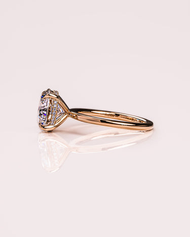 Harley - Round - Zen Moissanite