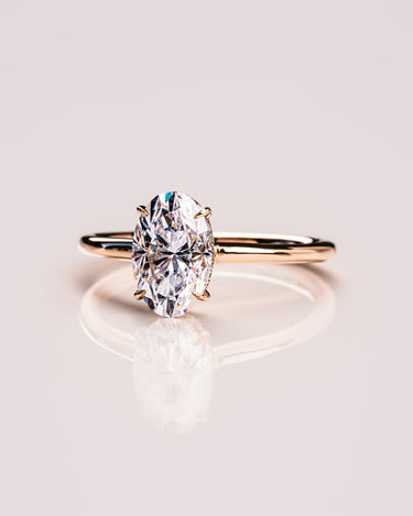Jasmine - Oval - Zen Moissanite