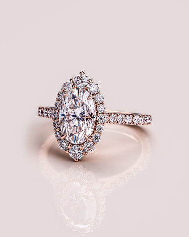 Margot (with Pavé) - Oval - Zen Moissanite