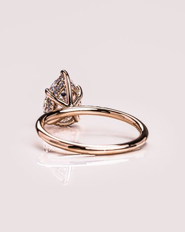 Michelle - Pear - Zen Moissanite