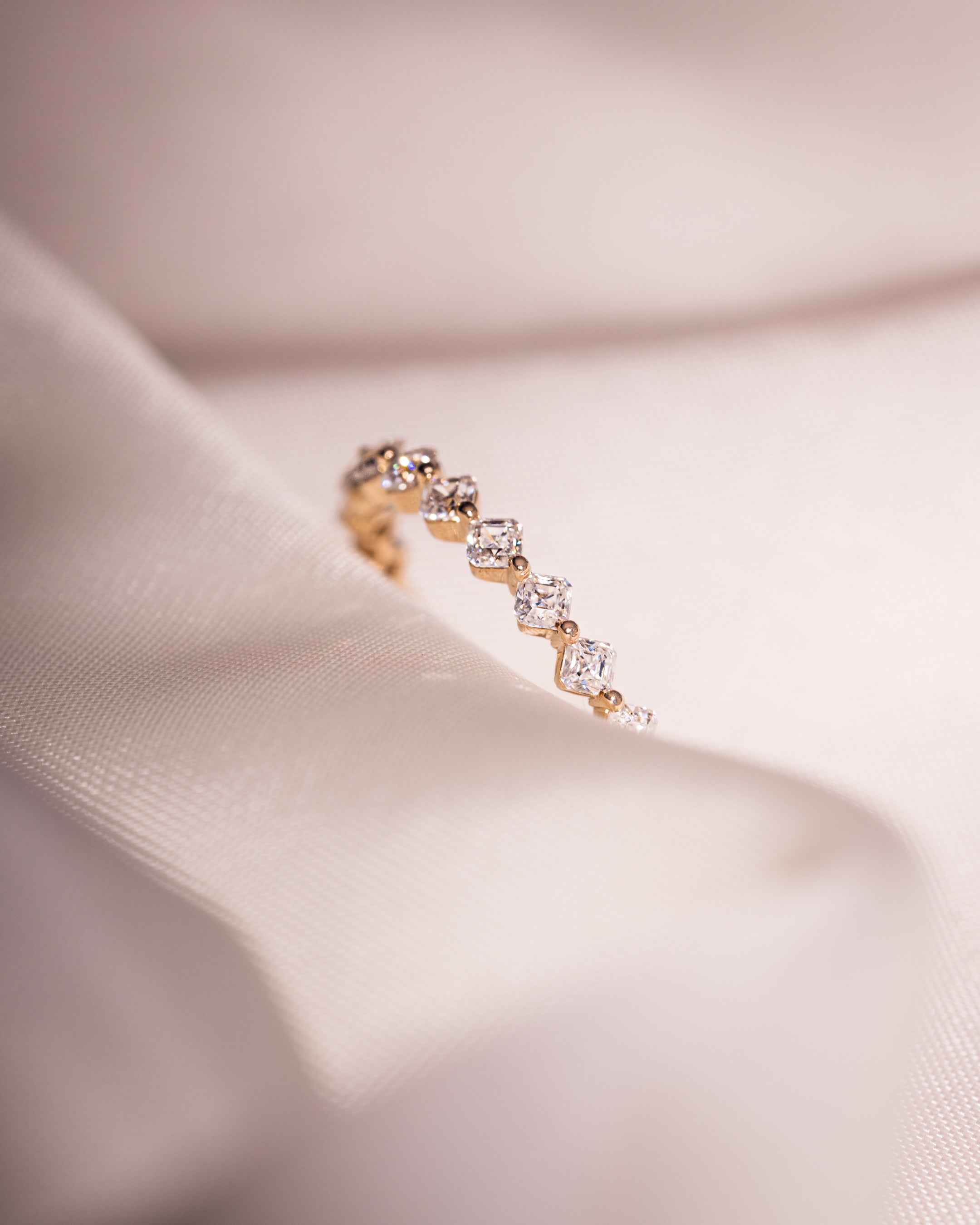 Choosing The Perfect Wedding Band Style To Complement Your Engagement