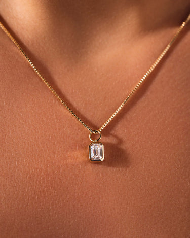 Charm - Emerald Bezel - Zen Moissanite