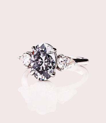 Hannah - Oval (Grey) & Pear
