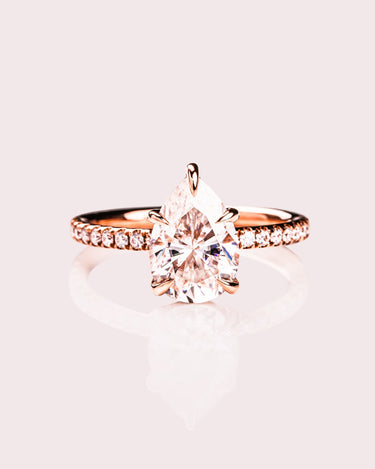 Harley - Pear - Zen Moissanite