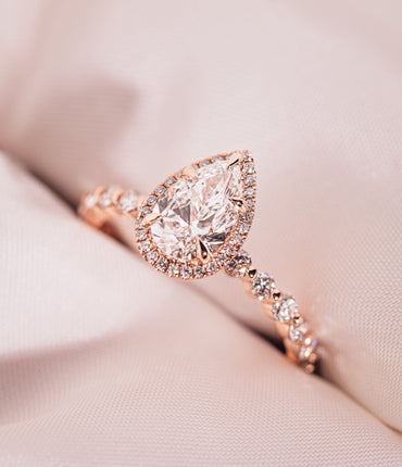 Jenny - Pear Lab-Diamond