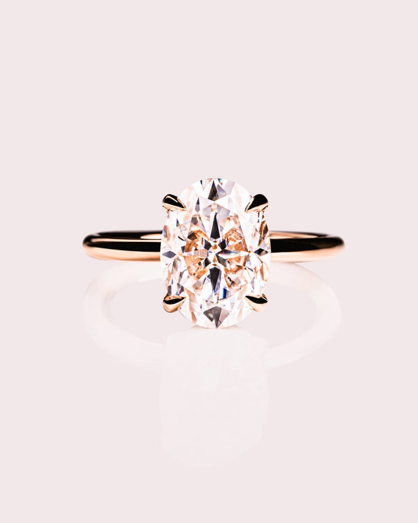 Karelle - Oval - Zen Moissanite