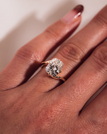 Maya - Elongated Cushion - Zen Moissanite