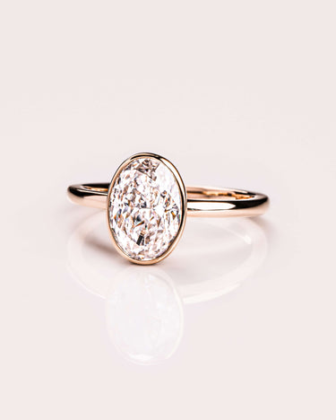 Ready to Ship - Beth - Oval - Zen Moissanite