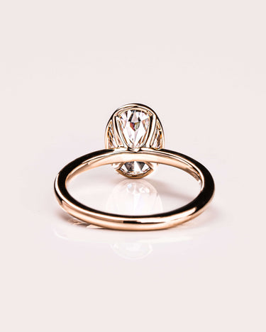 Ready to Ship - Beth - Oval - Zen Moissanite