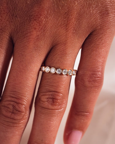 Ready to Ship - Demi - 2.5mm Round - Zen Moissanite