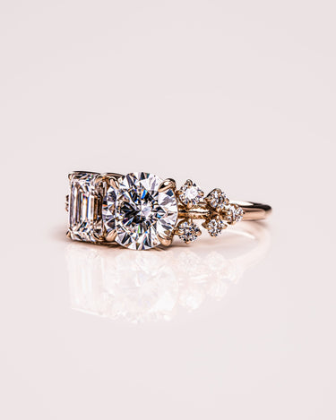 Lydia - Emerald & Round - Zen Moissanite