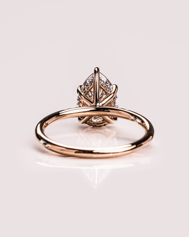 Michelle - Pear - Zen Moissanite