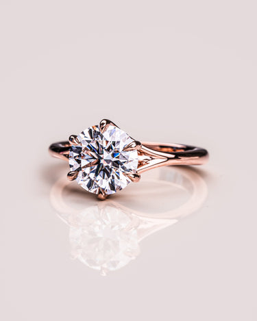Norma - Round - Zen Moissanite