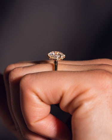 Veronica - Round - Zen Moissanite